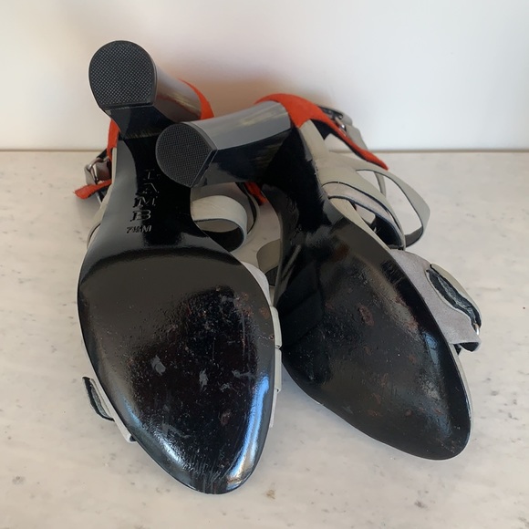 L.A.M.B. Korry sandals 7.5 in light grey - Picture 7 of 9